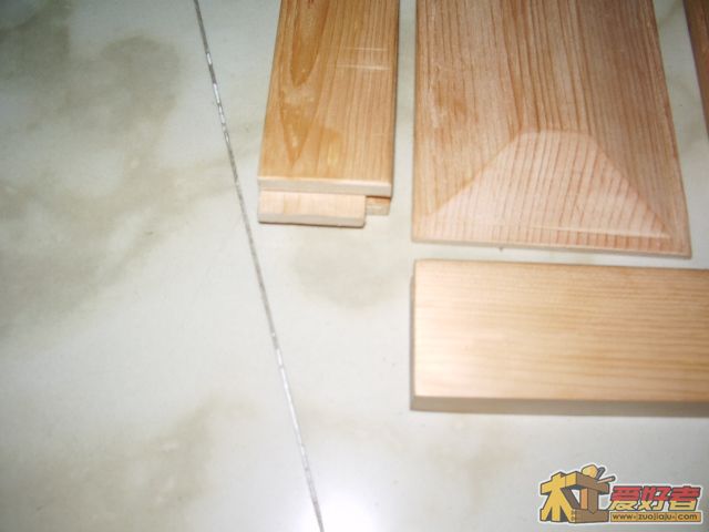 下料、加工、开槽后打磨