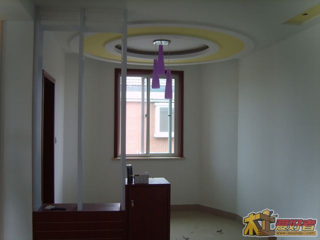 S8303510.JPG