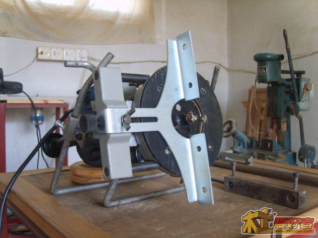 S8303801.JPG