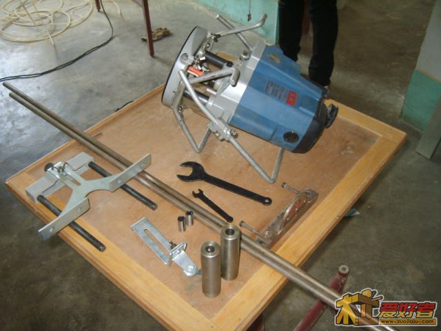 S8303828.JPG