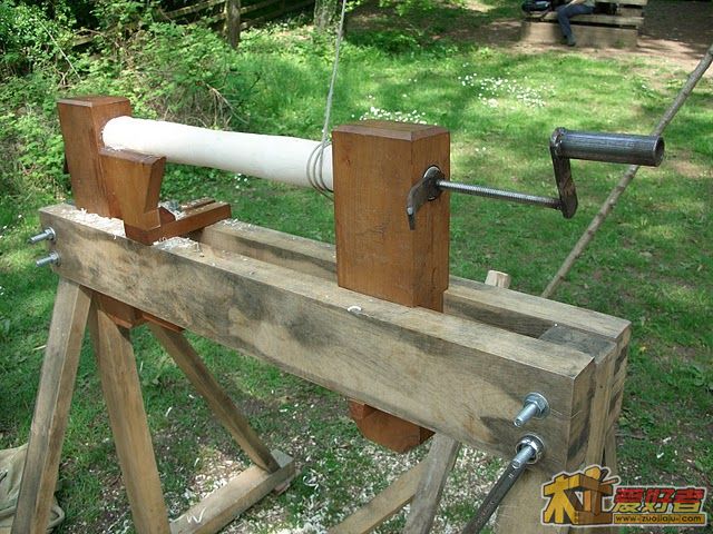Pole_Lathe_Tool_Rest.JPG