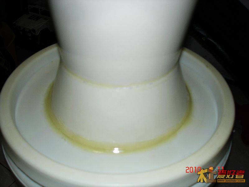 这里据说是出尘口口径过大了。那时候没理论指导啊。材料也限制，就是花盆。