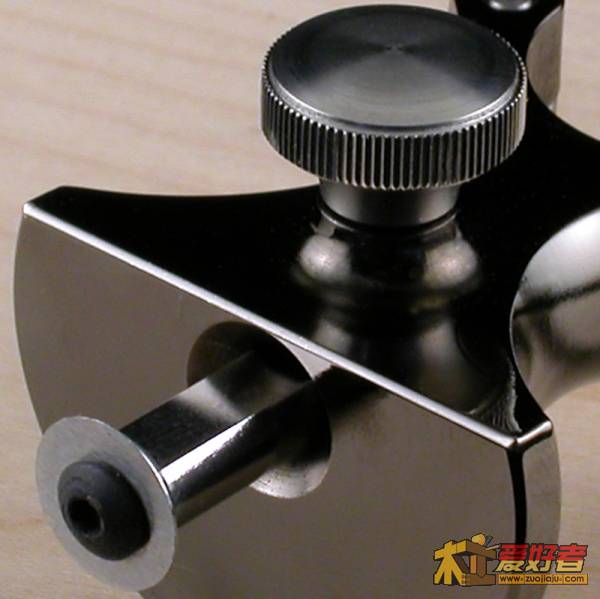 zoom_MG5_Knob.jpg