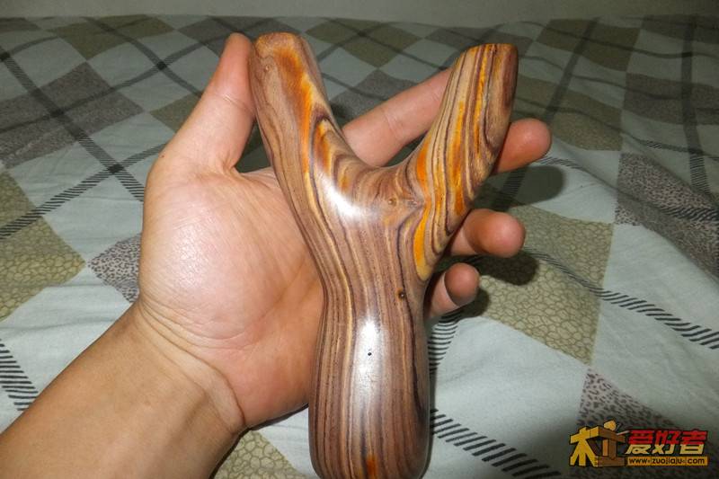 能看到刚开始打磨出大样