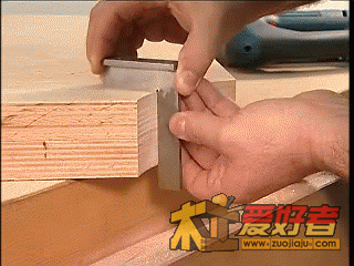 博世修边机135.gif
