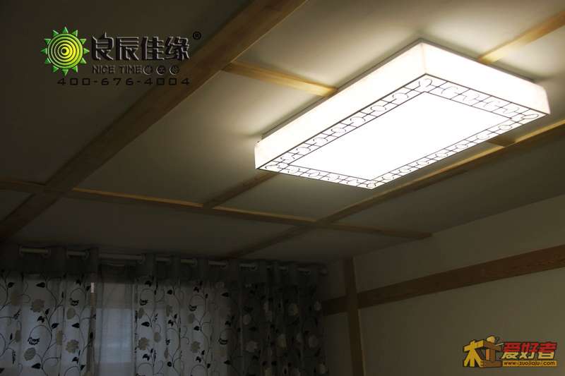 客厅吊顶.jpg