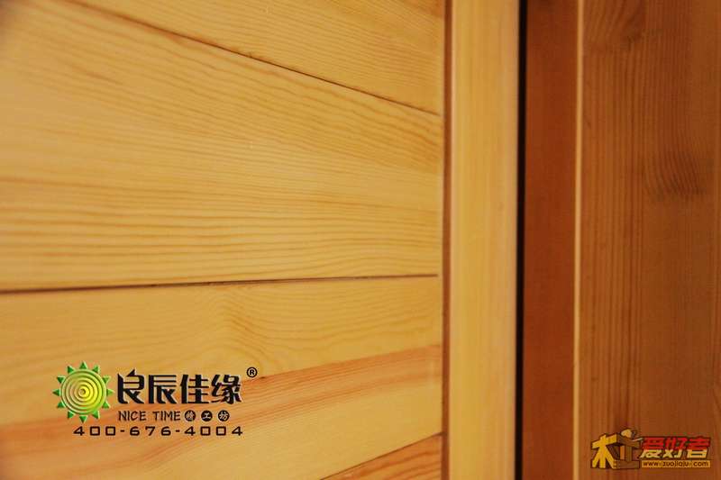 卧室门.jpg