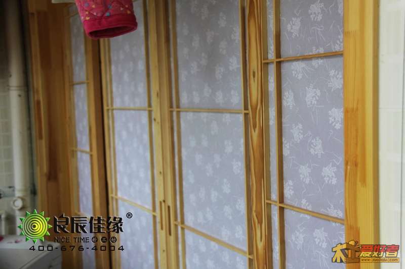阳台门.jpg