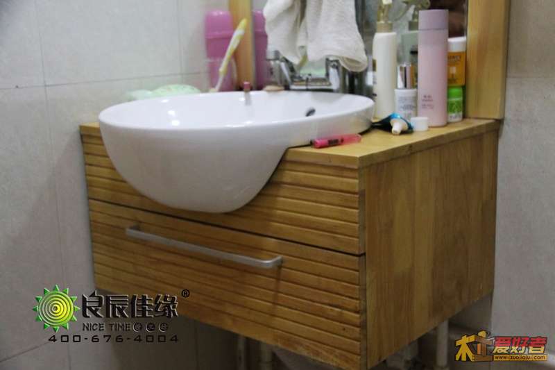 主卫浴室柜1.jpg