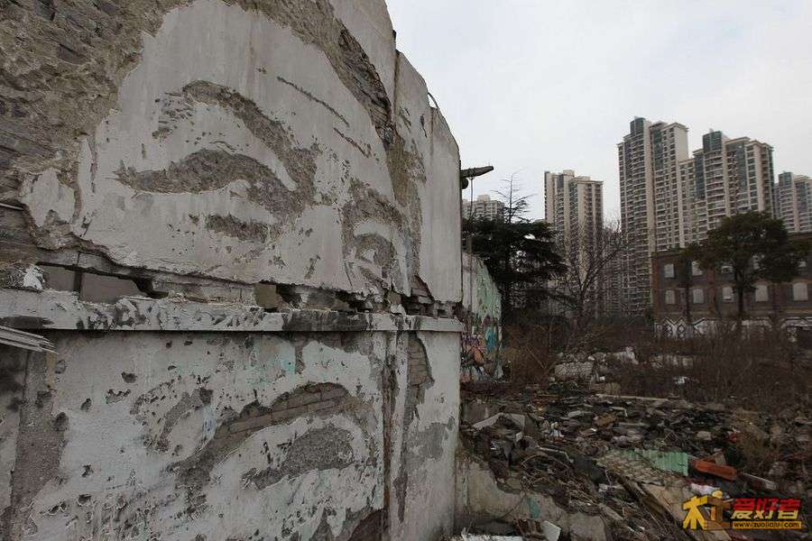沪