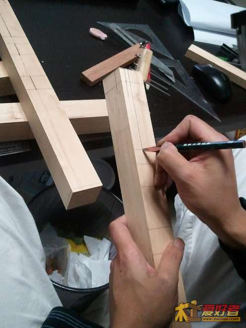 015-用铅笔沿勒出的单线描一遍,后面加工时看的更清楚.jpg
