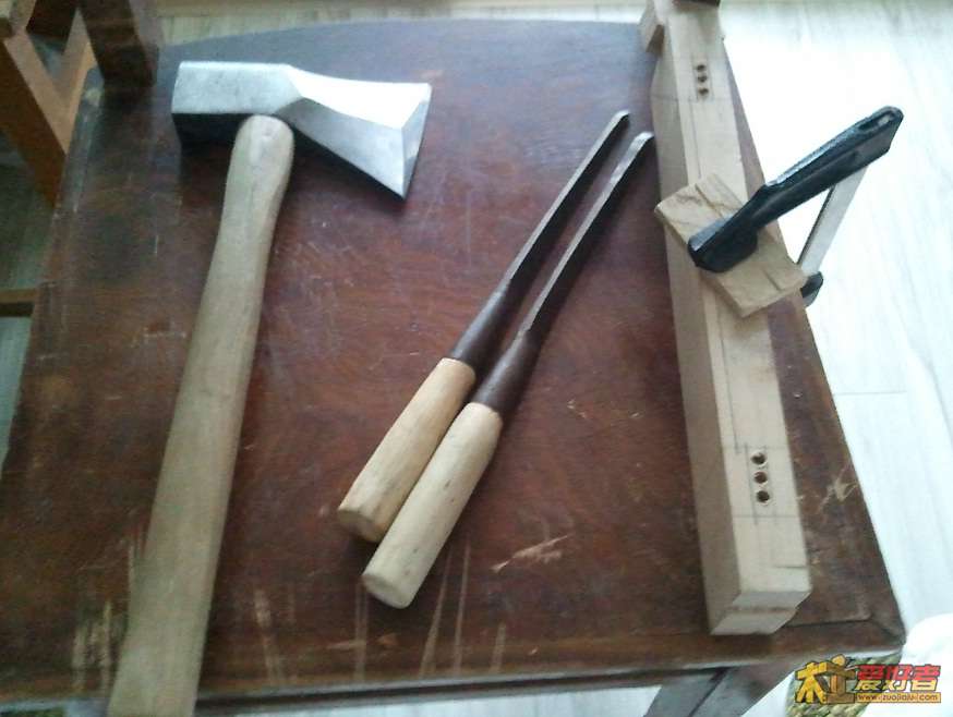 030-对不起茶香人生木友,老爷子在我第2个作业里建议加督促了几回让搞个木工桌,可我到现.jpg