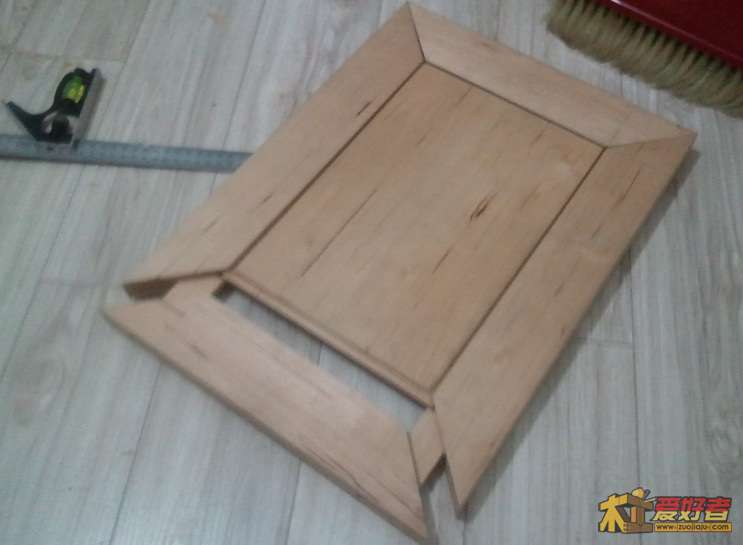 074-看下正面,留出伸缩缝,横纹方向留大点,纵向少留,.jpg