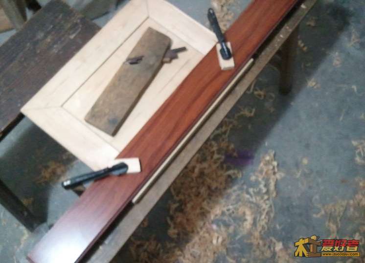 100-你们懂的,地板做靠山,裁口起线,.jpg