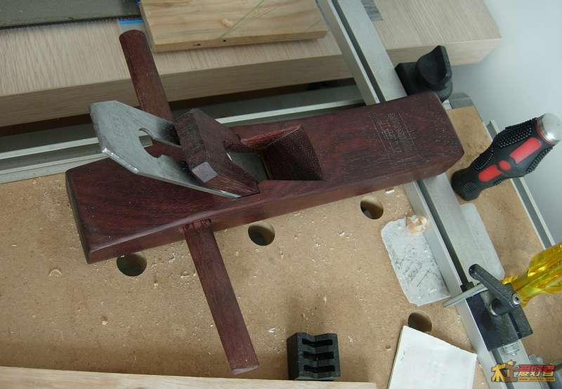 woodplane.jpg