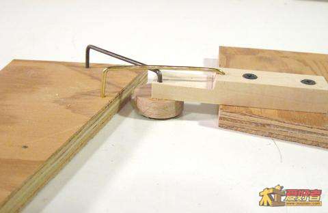 model_side_view.jpg