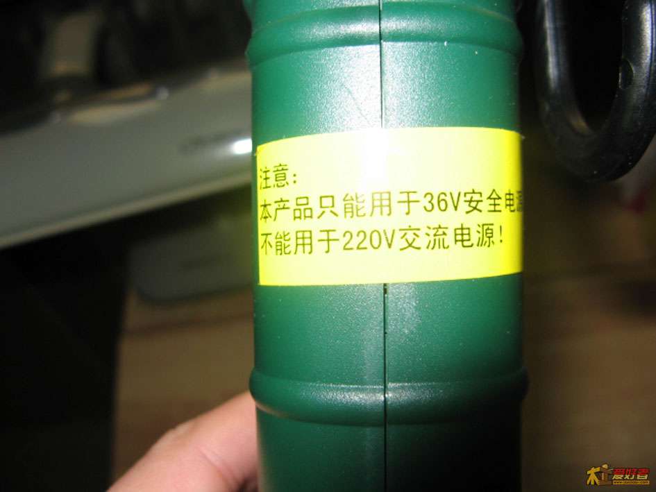 不能用在220V上的。