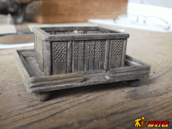 PB190013.gif