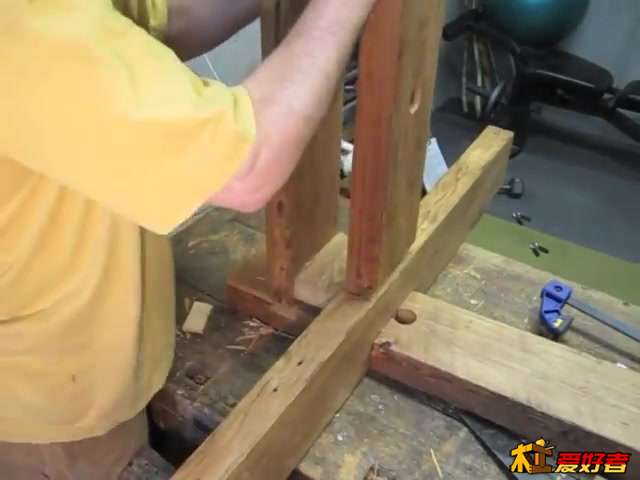 The Foot Powered (Treadle) Lathe 014.jpg