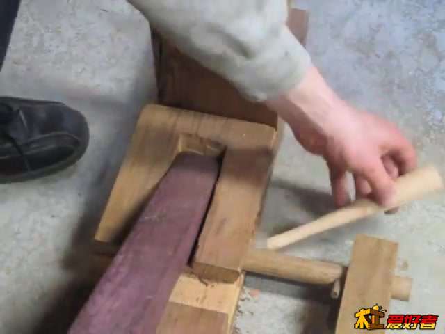 The Foot Powered (Treadle) Lathe 043.jpg