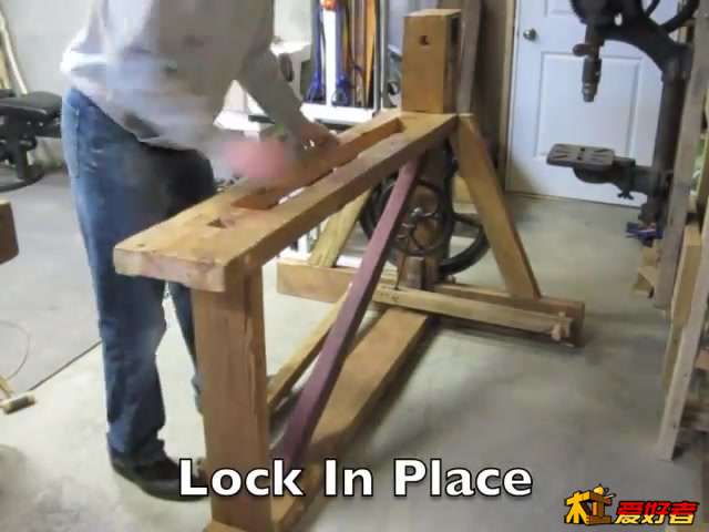 The Foot Powered (Treadle) Lathe 051.jpg