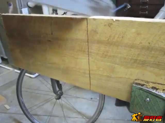 The Foot Powered (Treadle) Lathe 059.jpg