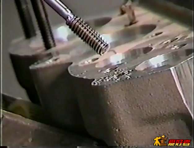 Grabit Micro Drill Out Broken Bolt Remover 42.jpg