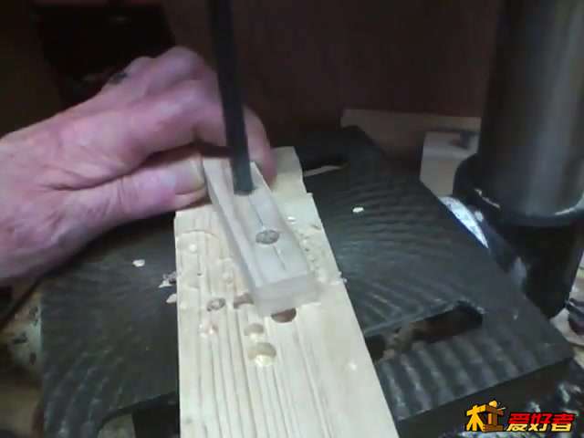 Crazy Dowel Jig that works  (13).jpg