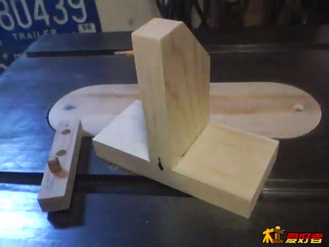 Crazy Dowel Jig that works  (19).jpg