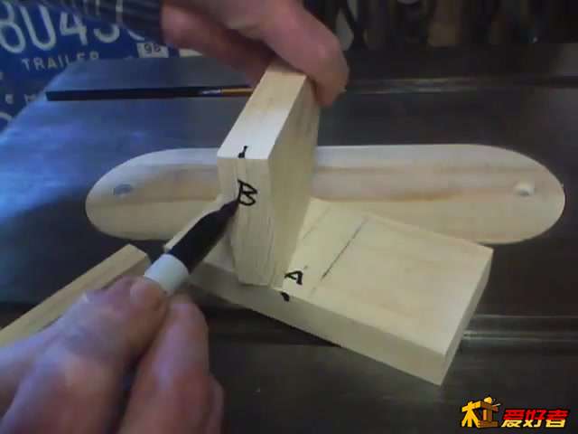 Crazy Dowel Jig that works  (24).jpg