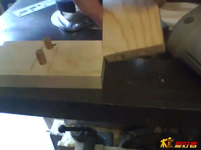Crazy Dowel Jig that works  (30).jpg
