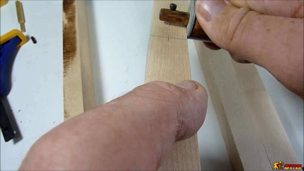 Long-reaching wooden clamp extensions 032.jpg