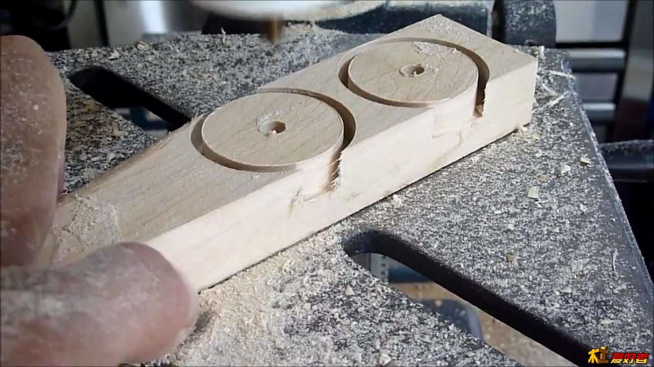 Long-reaching wooden clamp extensions 141.jpg