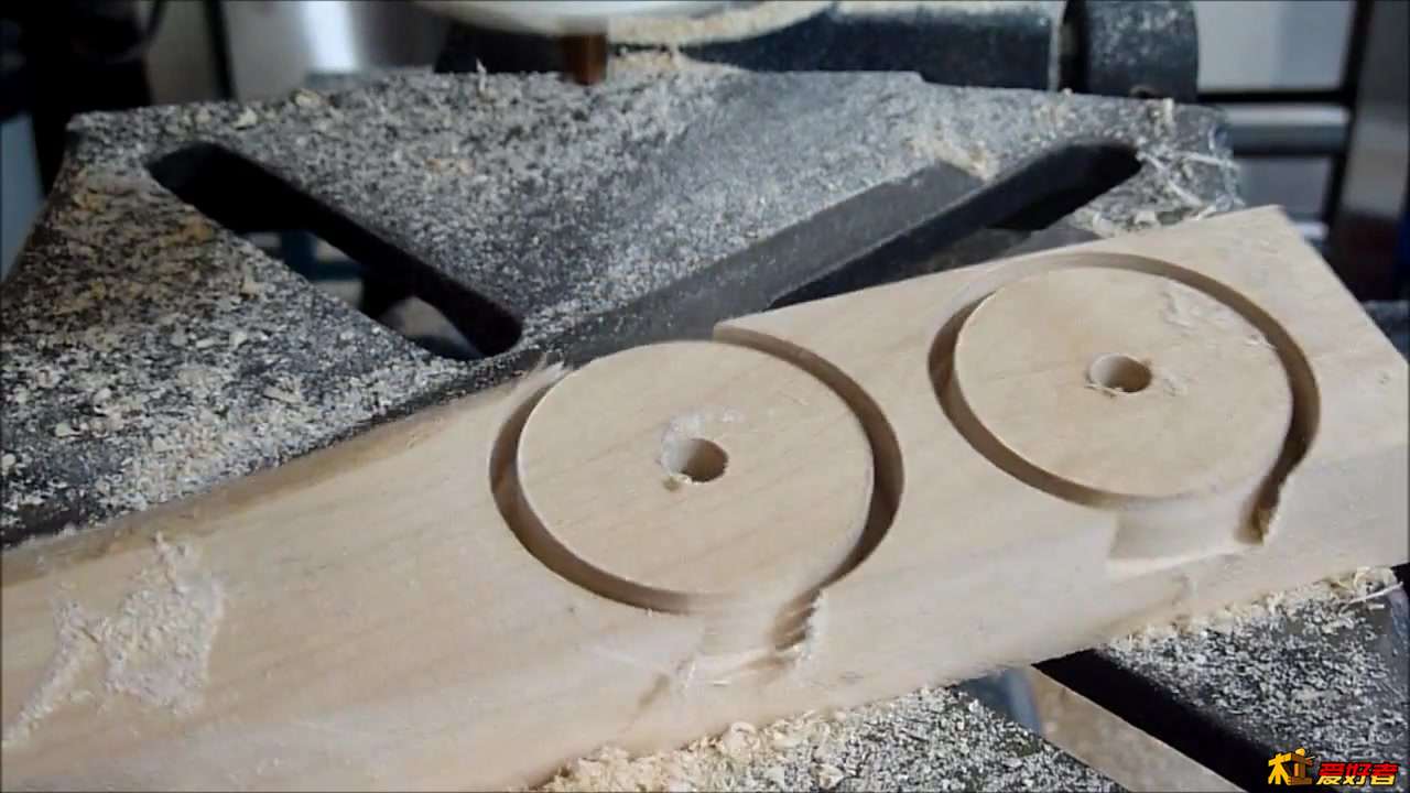 Long-reaching wooden clamp extensions 142.jpg