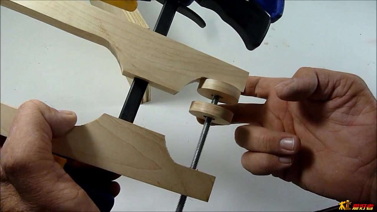 Long-reaching wooden clamp extensions 181.jpg