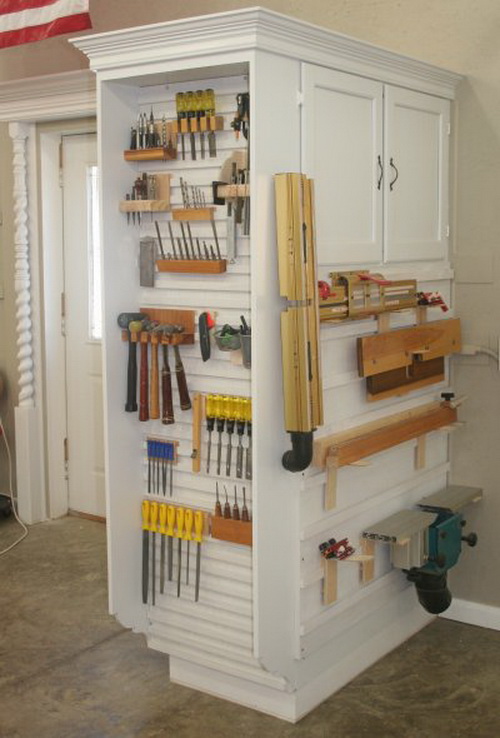 Tour_PowerToolCab_R34.jpg