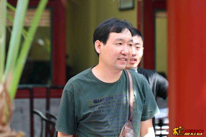 资深评委 关公门前 2哥