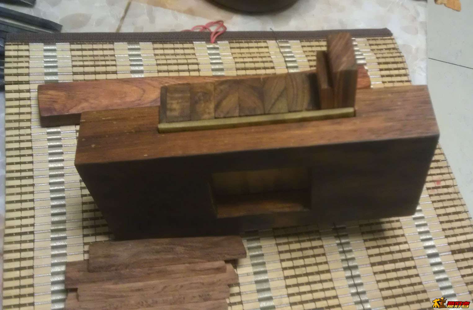 丝栎木作大号凹形多用直方印床(附加底板)，金乙堂造器 (18).jpg