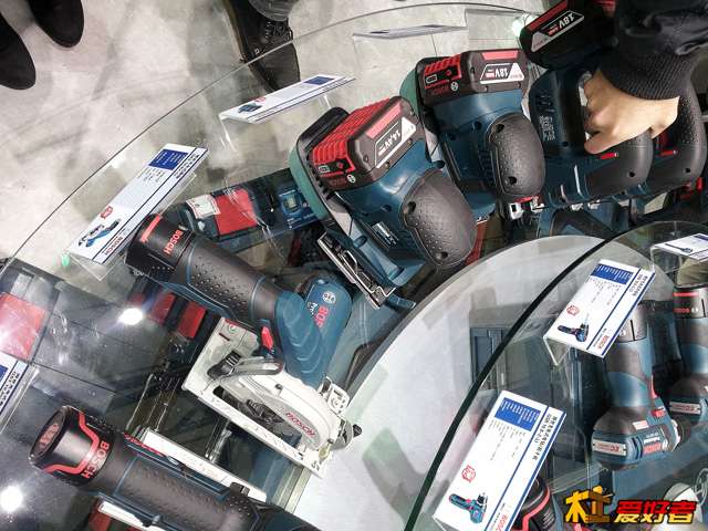 bosch-展位010.jpg