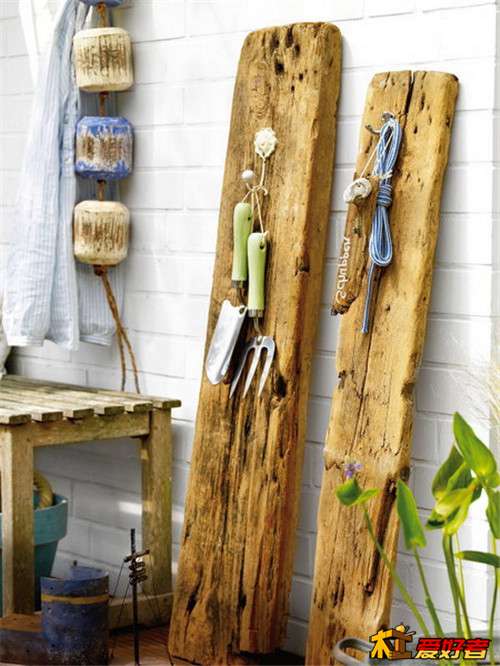 original-decor-ideas-of-salvaged-wood-pieces-9.jpg