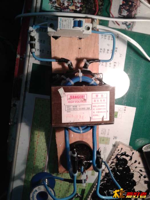 DIY点焊机整体。