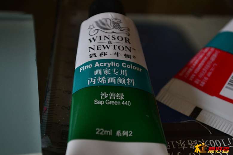 上色的颜料