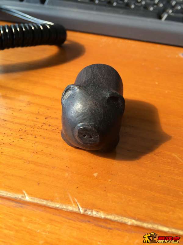 猪鼻子掏出鼻孔