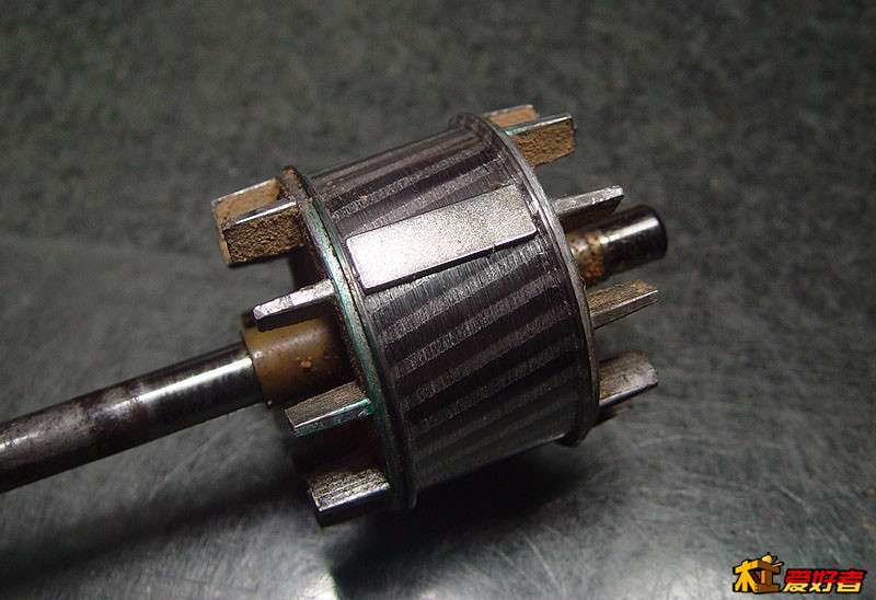 221550zspg9ghirfpz3sht.jpg
