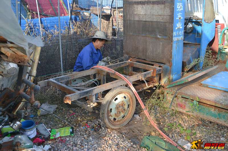 3选这一张割下.jpg