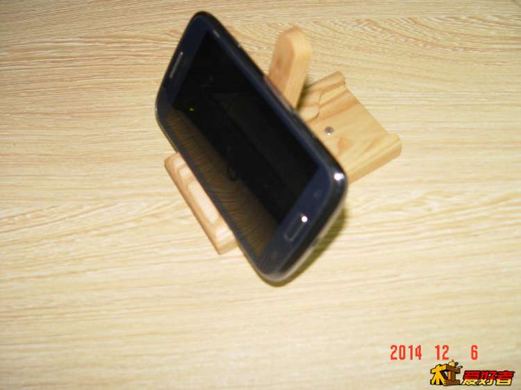 152503mqqqg1lydpdmglds.jpg