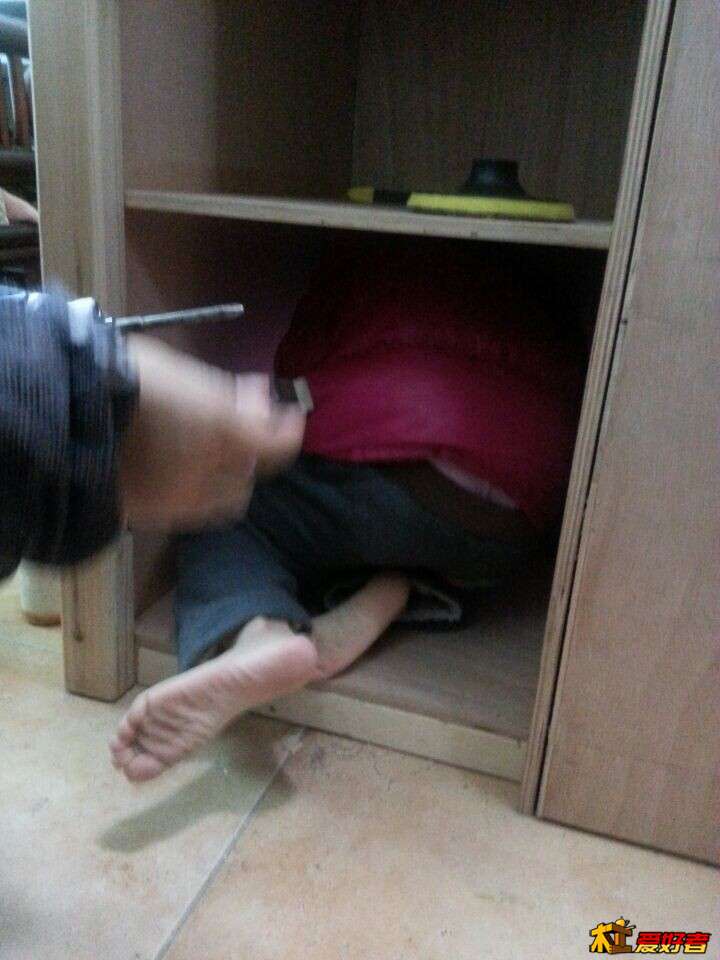 硬要帮忙做上螺丝