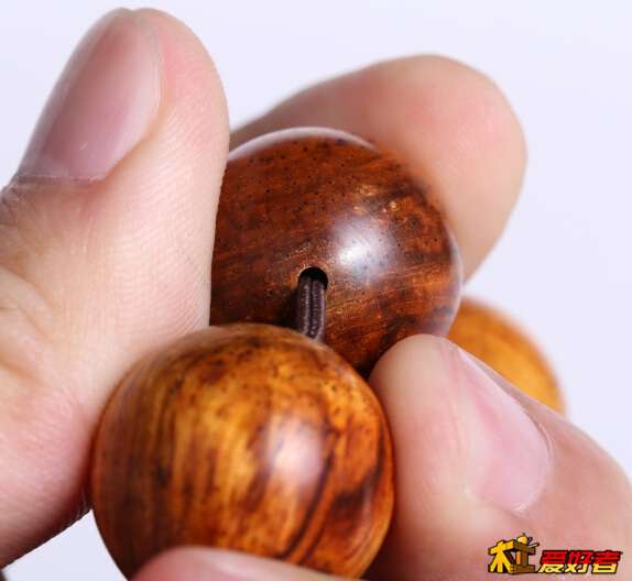 海南黄花梨 (5).jpg
