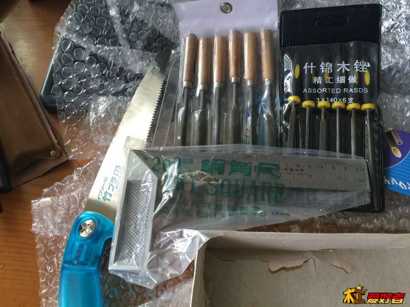 刚入手的日本冈田175s硬木锯，以及金工锉和迷你锉
