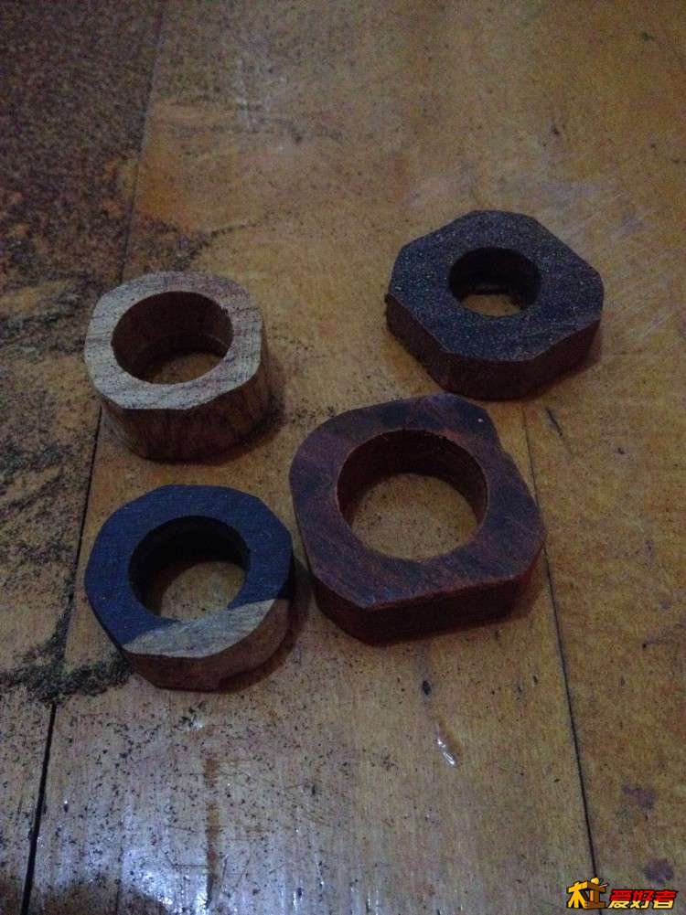 然后用错字大致把角锉掉